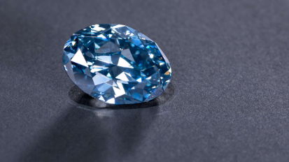 From Blue to Red: The Rarest Diamond Wonders